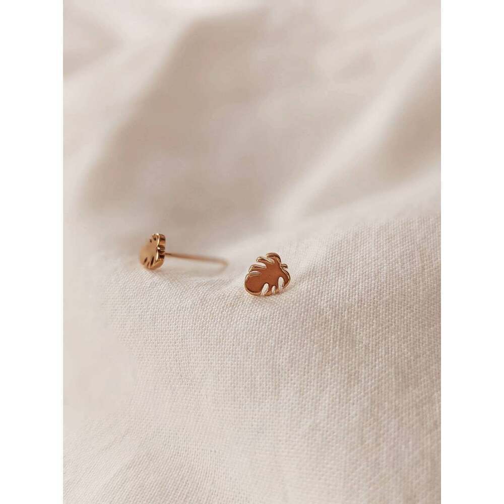Monstera gold plated earrings